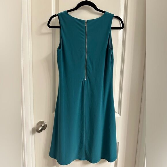 White House Black Market Cutout Mini Dress Size XS V-Neck Zipper Back Green - Picture 5 of 11